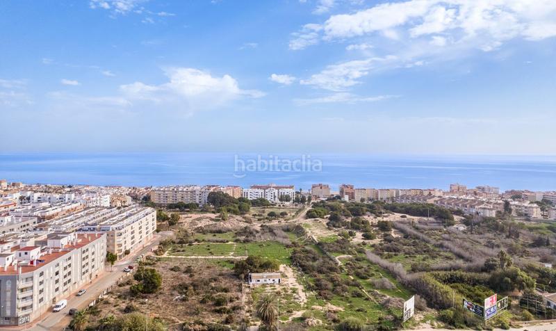 Foto 4fc9a770-d9cd-4a65-bc44-b9d6793ecb2a. Chalet avec chauffage parking dans Los Secanos Guardamar del Segura