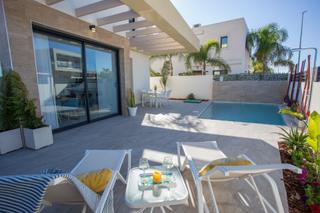 Chalet à Montesinos (Los). Viviendas de lujo en la herrada