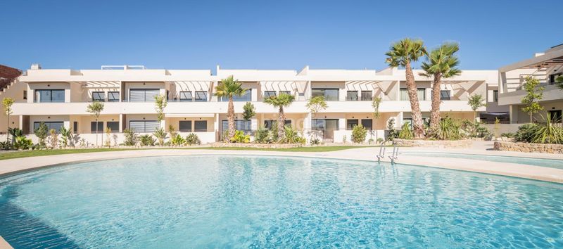 Foto 262afe29-26c9-4a7f-92af-e9938f2997c4. Apartament amb calefacció aparcament piscina a La Veleta Torrevieja