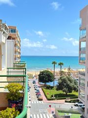 Apartamento en Los Europeos. Despierta frente al mediterráneo apartamento con gran terraza y