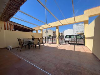 House in San Fulgencio. Maravilloso bungalow en planta baja, gran terraza para disfrutar