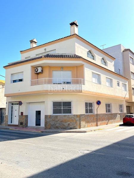 Foto e61985e8-b7fe-48f6-98a2-49895b0f94c1. Casa amb calefacció aparcament a Centro Rojales