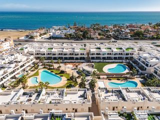 Apartment in La Veleta. Exclusivo apartamento en la veleta, torrevieja  380,000
