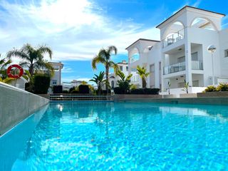 Penthouse  Avenida avenida de málaga, 24a. Espectacular vivienda de tres dormitorios en doña pepa ciudad qu