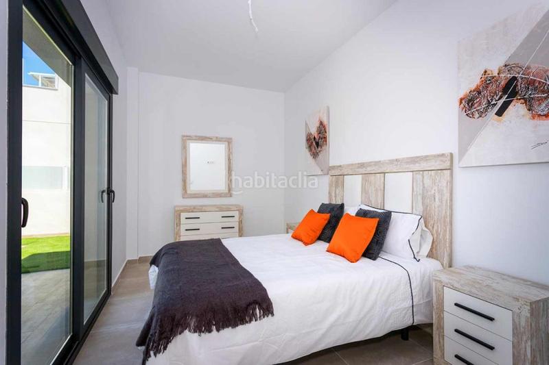Foto cf7a0c1c-200c-4903-8b87-50f11d4c7c01. Chalet villa de 3 dormitorios en una sola planta, en Daya Nueva