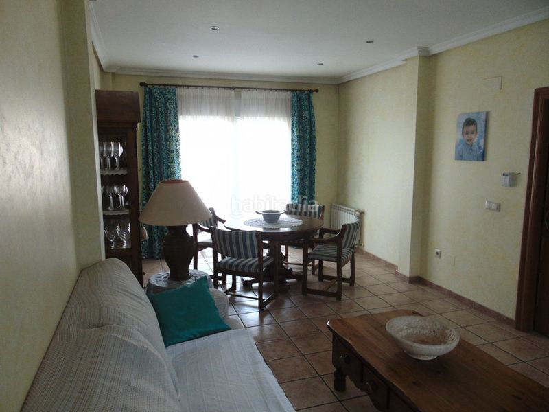 Foto 12f67648-a89b-4131-a4ec-5fa9067c7b33. Casa amb aparcament a Almoradí