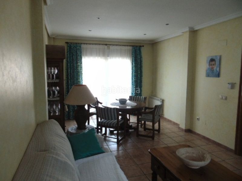 Foto e4f1029b-c6d1-49c7-b5e4-3030f287112c. Casa amb aparcament a Almoradí