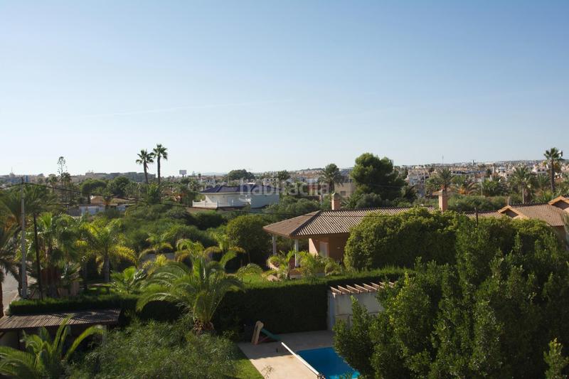 Foto 40325198-1ee5-4bf6-8ac3-c47521ebdb6d. Chalet villa de lujo en Cabo Roig en Cabo Roig Orihuela