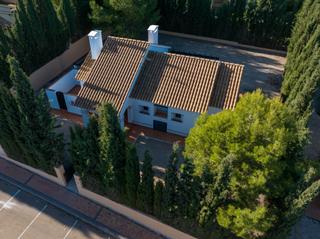Xalet a La Pinilla - Las Palas. Atrvete a vivir lo que siempre has soado por mucho menos de lo