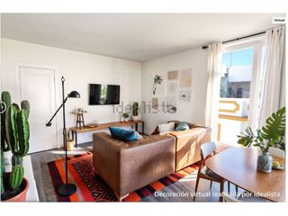 Flat in Calle canarias 26. Piso luminoso con trastero en zona tranquila