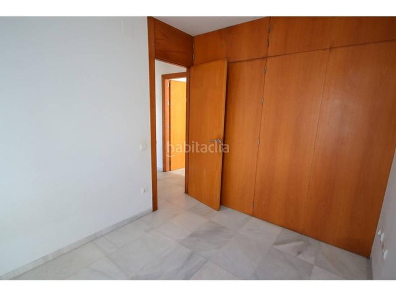 Foto 3a04d630-04d2-4a37-aaf7-c9563a035456. Piso en canarias 26 piso luminoso con trastero en zona tranquila en Conil de la Frontera