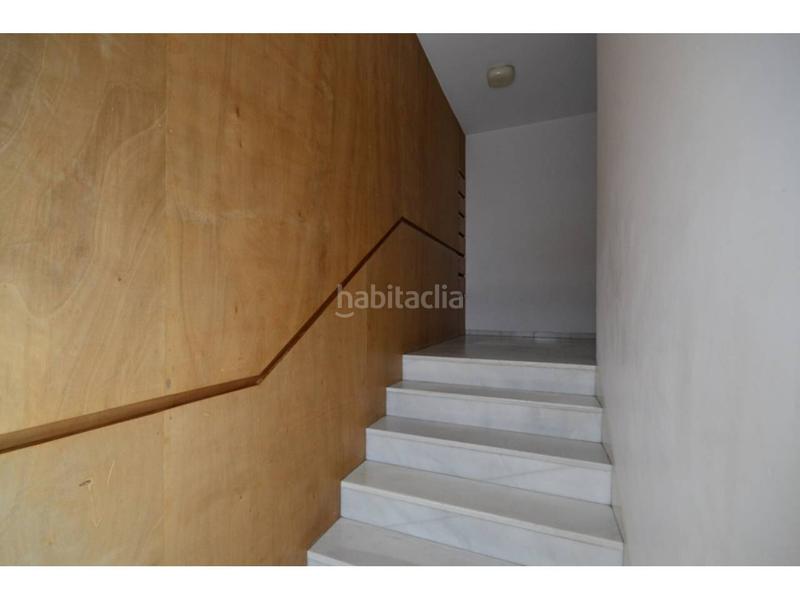 Foto c26fa049-312a-46d7-9115-7808ddb2310a. Piso en canarias 26 piso luminoso con trastero en zona tranquila en Conil de la Frontera