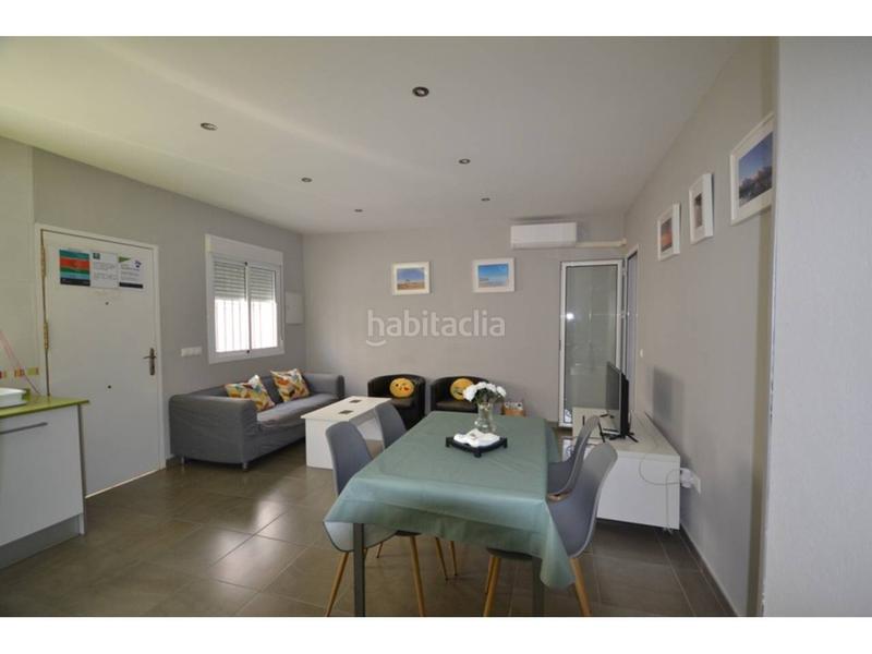 Foto 90ad74a2-a9ba-4f76-ba13-a5c7ec7aa975. Pis a sol 42 a Conil Conil de la Frontera