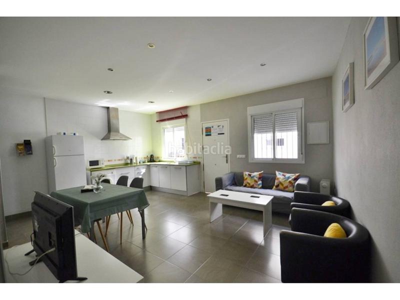 Foto a59e0a3c-5488-497f-8082-3840a7d37dd9. Pis a sol 42 a Conil Conil de la Frontera