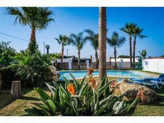 Xalet a Camino atravesados 1. Chalet en venta en el palmar