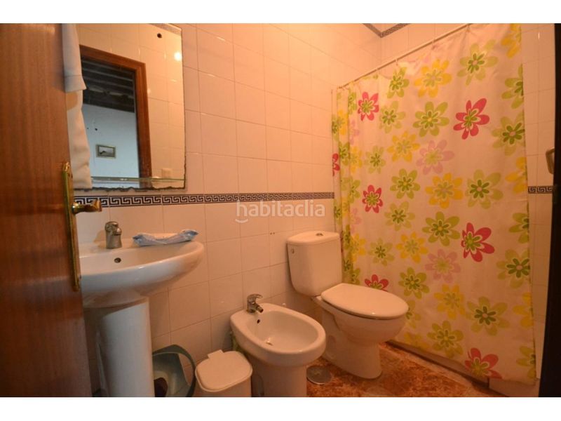 Foto c14ce828-fb0c-468c-8a0b-94dc452537dd. Casa a calle josé velarde 3 a Conil Conil de la Frontera