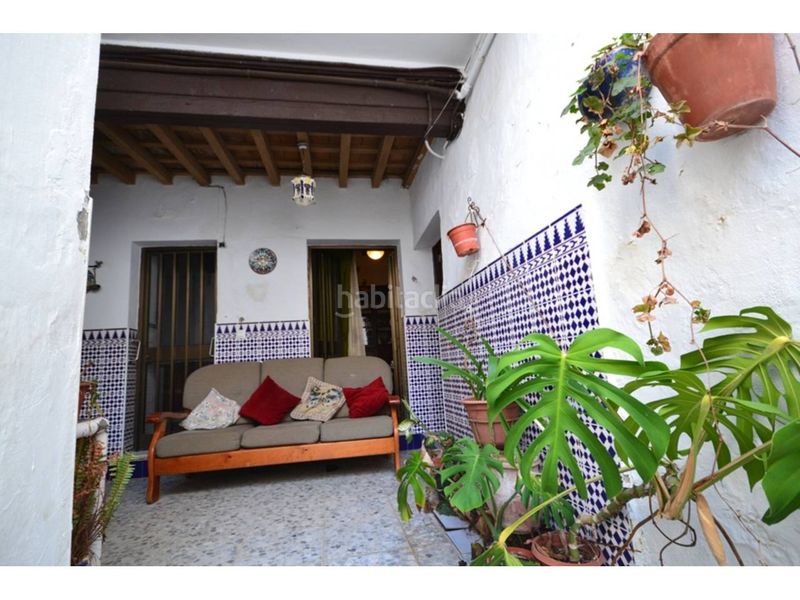 Foto ebc858cc-ffff-4472-a220-5145c91b646f. Casa a calle josé velarde 3 a Conil Conil de la Frontera