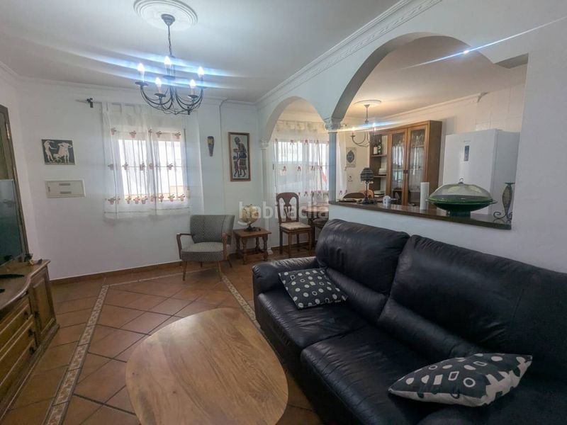 Foto f0a754c7-9317-4bb8-914a-ad784d85f86e. Piso  en venta en Conil Conil de la Frontera