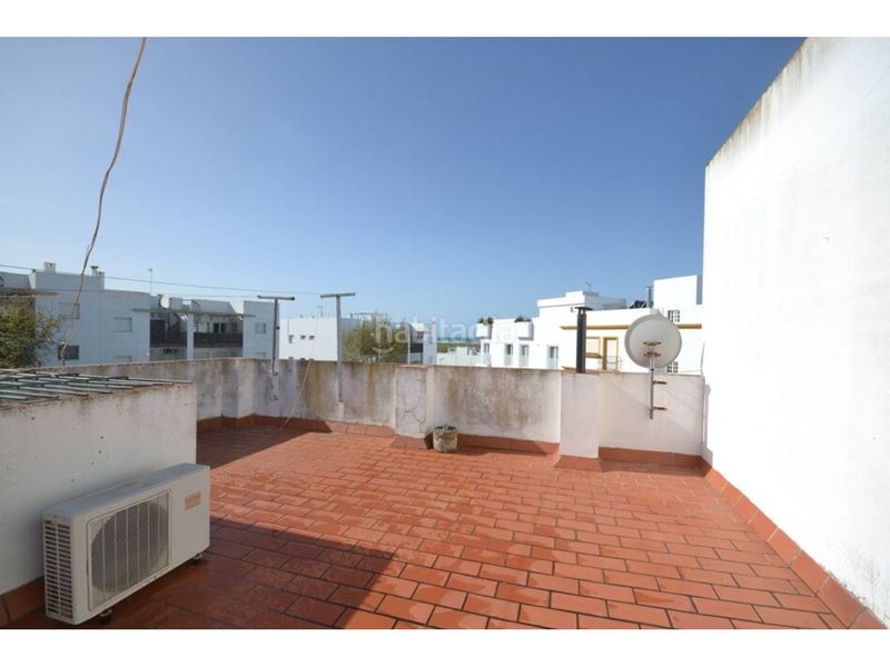 Foto fbba951d-d9d9-4276-9bb4-558f83dca26f. Piso  en venta en Conil Conil de la Frontera