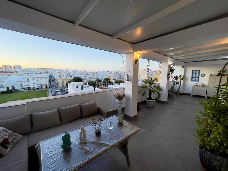 Foto ec40ce0f-6000-4f55-90ea-1575f62cd189. Àtic a La Pastora - La Estación San Fernando