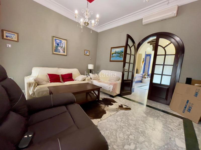 Foto 9e9d9737-e71d-4a1f-a884-f572558a6e7b. Casa amb aparcament a Centro Ciudad San Fernando