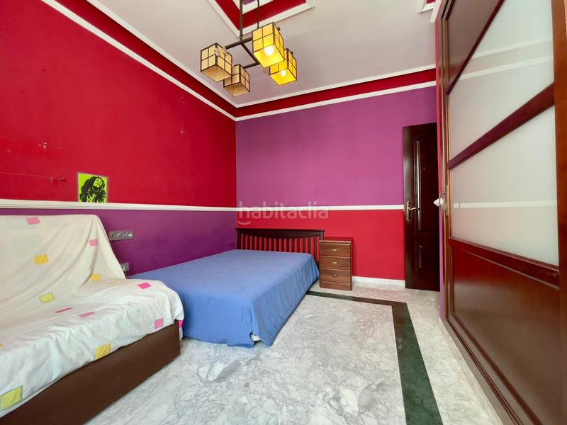 Foto f788e240-6e9f-4fbb-8fad-2f7850da6054. Casa amb aparcament a Centro Ciudad San Fernando