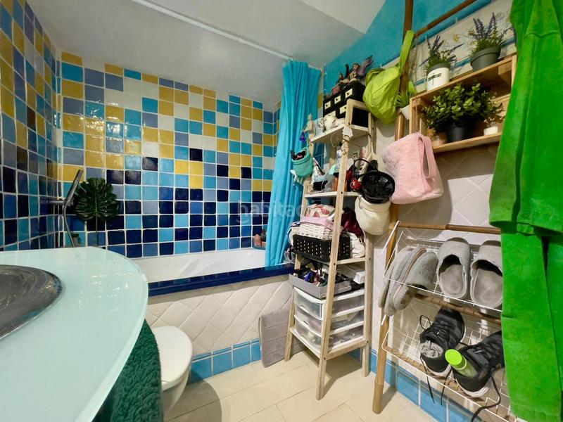 Foto fc8b2b8f-1032-4902-9803-c36f10aaba19. Casa amb aparcament a Centro Ciudad San Fernando