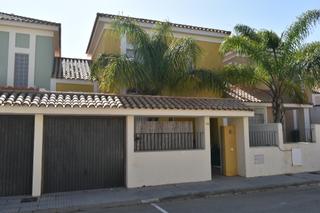 Casa adossada  Camino calima de la. Vivir cerca del mar, con espacio, luz y todas las comodidades