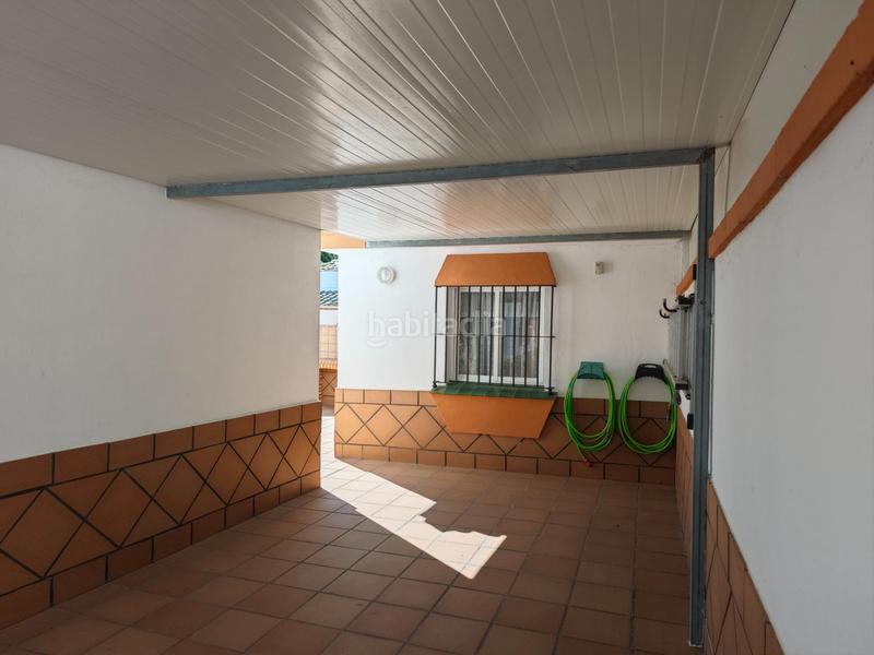 Foto 1add785a-9fca-48fd-98f3-215cbba99daa. Xalet amb calefacció aparcament a La Barrosa Chiclana de la Frontera