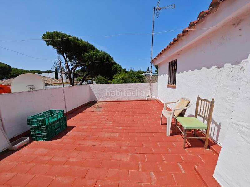 Foto dfc8e1ed-0f2f-4558-b6a8-38a99abca0a7. Chalet in calle jurel el 1 in La Barrosa Chiclana de la Frontera