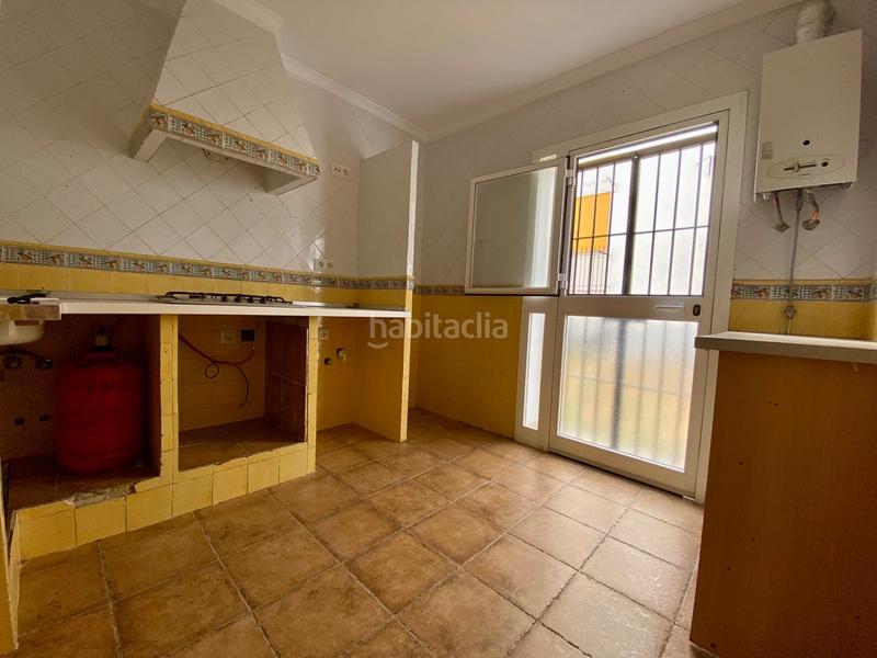 Foto cf501384-f7c1-4792-b429-97cd2ea03786. Planta baja vivienda con distribución cómoda, luz y excelente ubicación en San Fernando