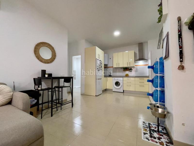 Foto a1f8fc26-9471-4697-ada4-ce7bda6f3e22. Appartamento in Camposoto - Gallineras San Fernando