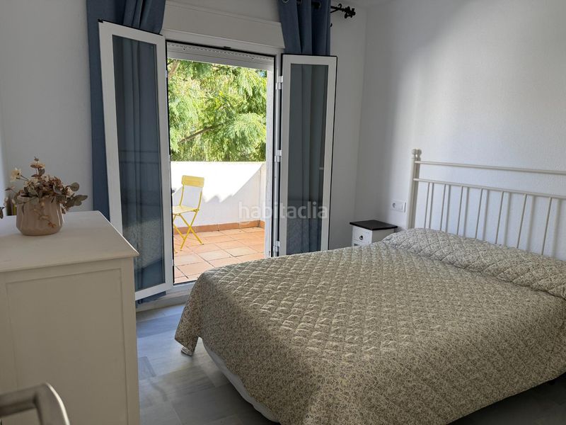 Foto fe085363-2f19-42cf-a64c-7964ad952d72. Apartament amb piscina a La Barrosa Chiclana de la Frontera