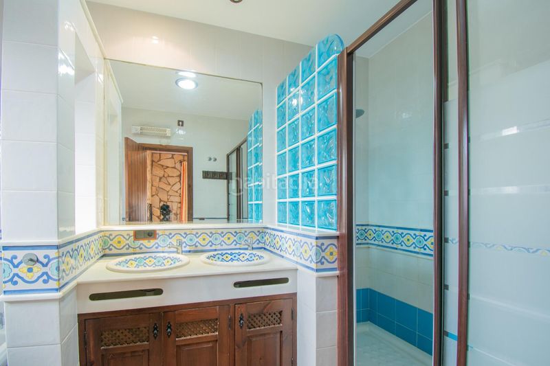 Foto 7aebf857-85ec-44d6-b681-2b53d8969d04. Xalet amb aparcament a Las Lagunas - Campano Chiclana de la Frontera