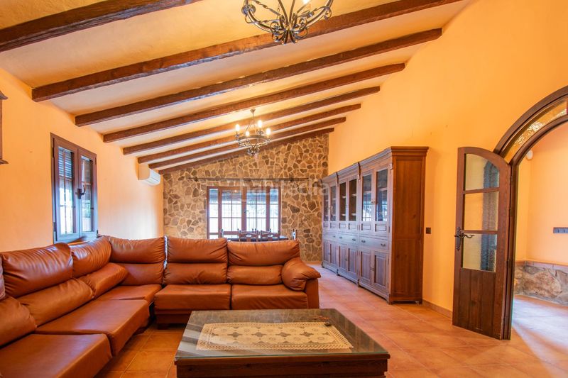 Foto 87ded5da-faa5-42a2-8468-1882dcd3e1b2. Xalet amb aparcament a Las Lagunas - Campano Chiclana de la Frontera