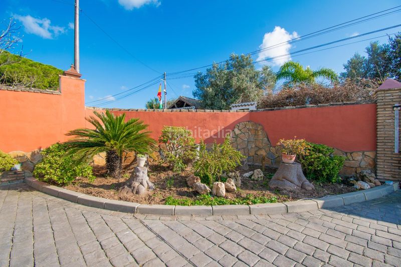 Foto fef337bc-f167-4213-84f3-340d6a30cd01. Xalet amb aparcament a Las Lagunas - Campano Chiclana de la Frontera