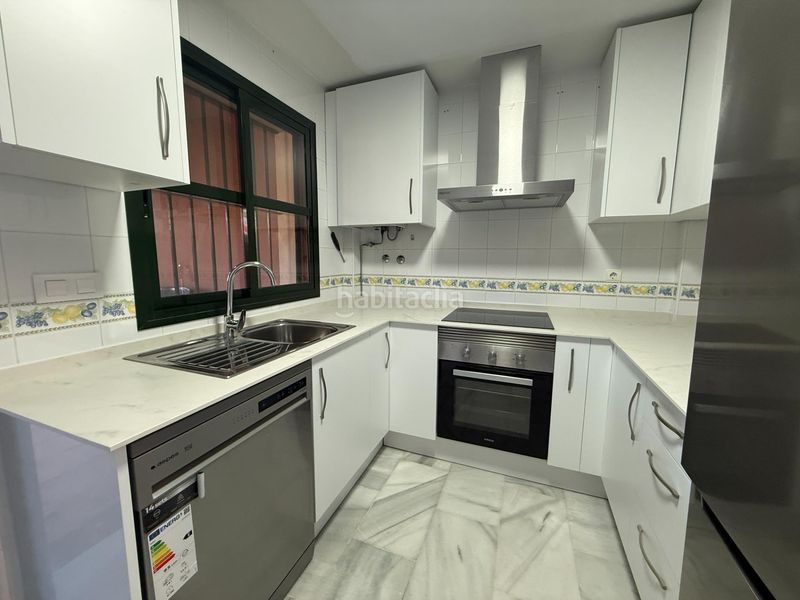 Foto 2aa74fb7-d1cc-4f6f-81f2-f7720b0364df. Casa adossada amb piscina a Sancti Pietri Chiclana de la Frontera