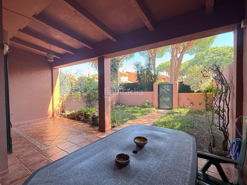 Foto 2dedc6a1-45b2-4b30-a590-73292bed679d. Casa adossada amb piscina a Sancti Pietri Chiclana de la Frontera