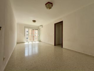 Appartamento  Calle calle san marcos. Piso de 3 habitaciones con ascensor en san marcos. vpo