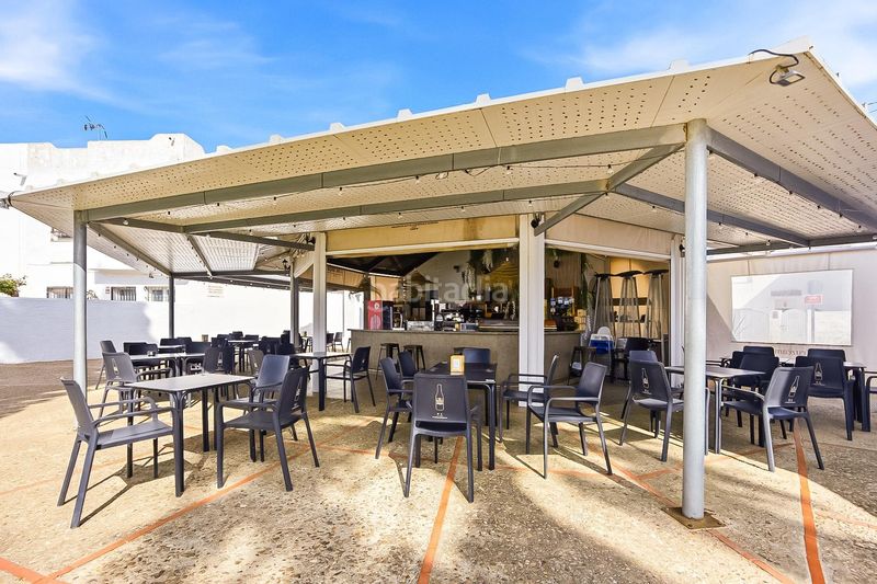 Foto e516e127-9baf-45ce-ab93-2ad61432d8e5. Apartament amb aparcament piscina a Los Gallos Chiclana de la Frontera