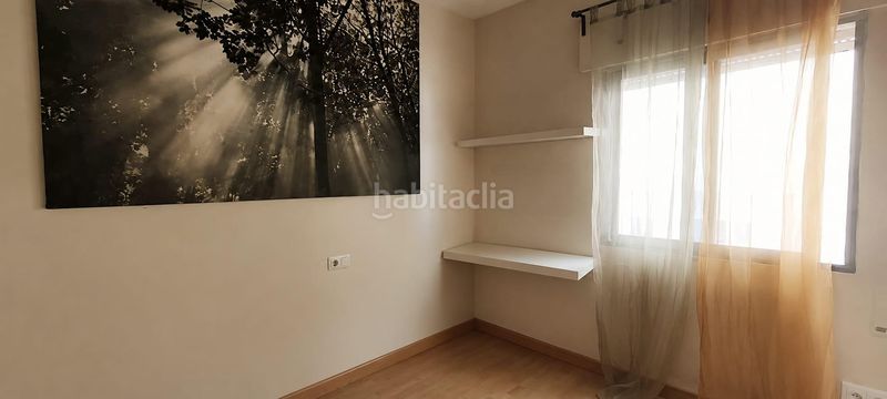 Foto b8beec03-31ea-44ed-bd60-84b802a008cc. Pis a Asdrúbal - Bahía Blanca Cádiz