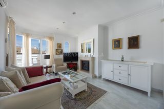 Appartement à Nueva Andalucía centro. Apartamento en señorío de aloha, nueva andalucía