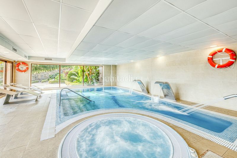Foto 840e4938-25d7-4c62-9612-7681f2f98ffd. Planta baixa amb calefacció aparcament piscina a Benahavís
