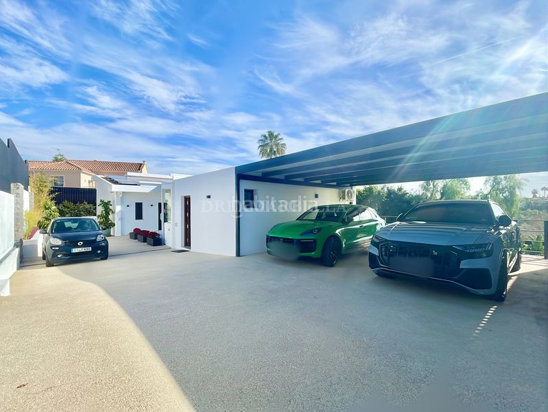Foto 04d8465d-e374-4ba5-ab59-4dc31570d0f4. Casa amb aparcament piscina a El Rosario - Ricmar Marbella
