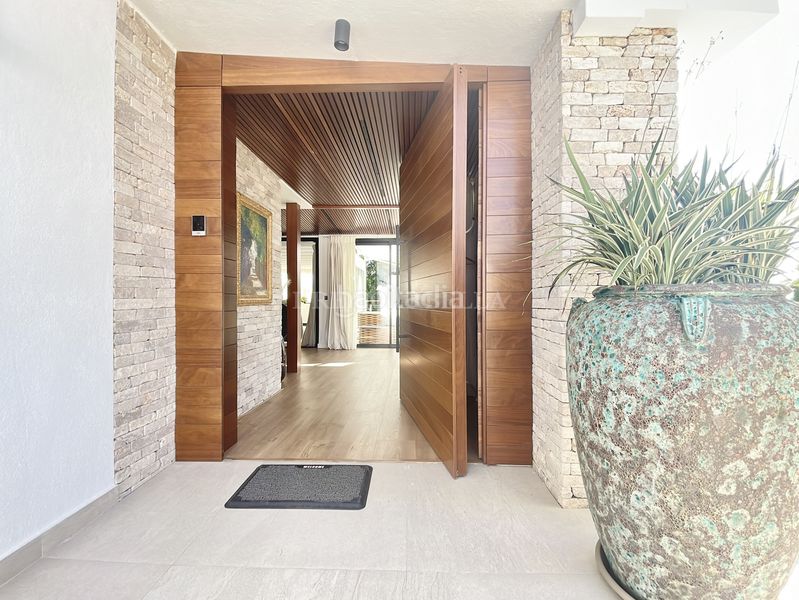 Foto 0675f591-1c2b-4964-bd67-f3ec596b0e6b. Casa amb aparcament piscina a El Rosario - Ricmar Marbella