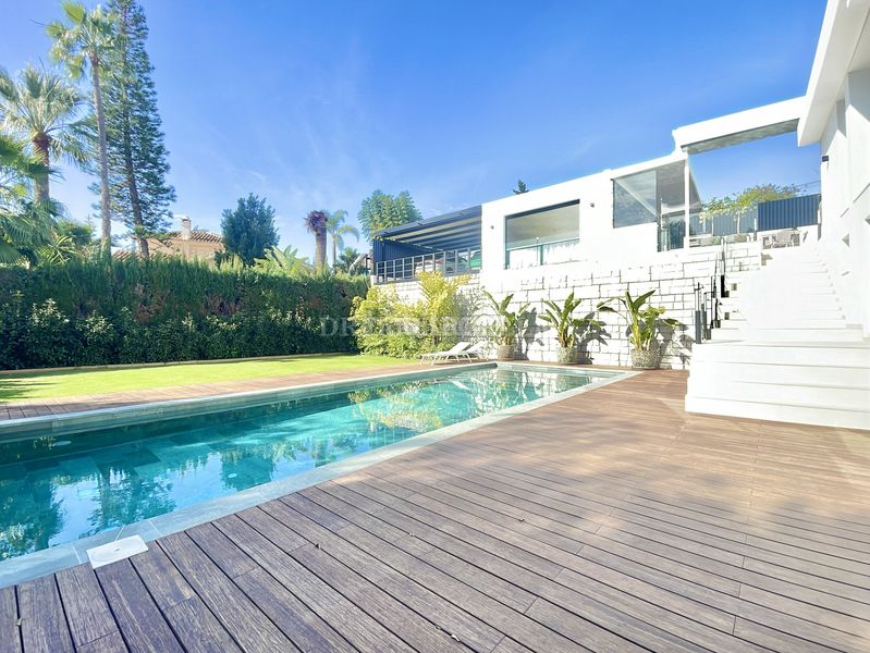 Foto 127f8595-b8ac-4447-ae57-a61129f5234f. Casa amb aparcament piscina a El Rosario - Ricmar Marbella