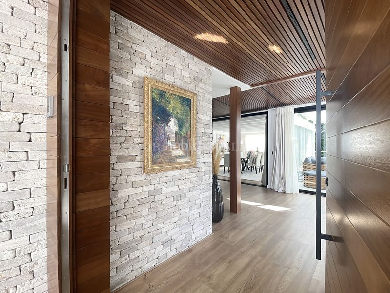 Foto 36d86657-bda5-427b-bff9-36e50fd98e08. Casa amb aparcament piscina a El Rosario - Ricmar Marbella