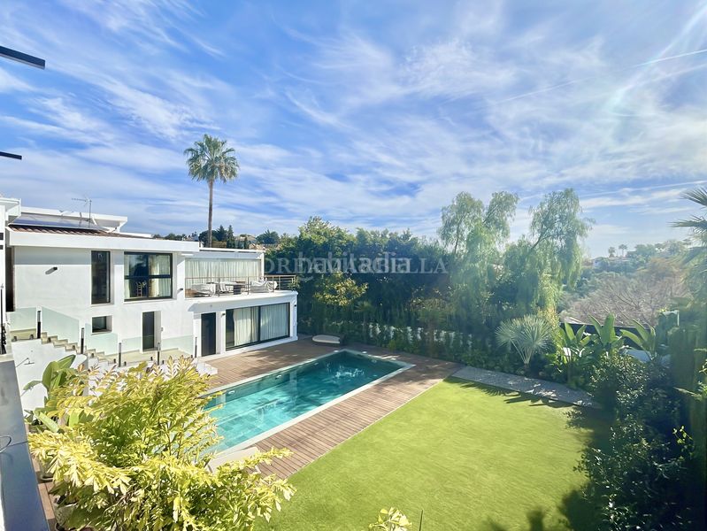 Foto 96bd5c29-d7d4-4d63-80a4-60443fdbcd20. Casa amb aparcament piscina a El Rosario - Ricmar Marbella