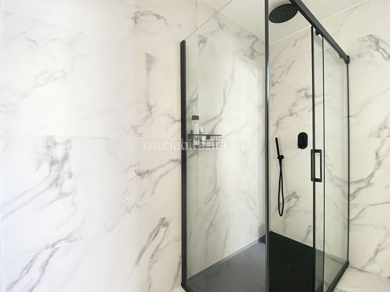 Foto db710b89-5c33-4dd1-89c9-805044d9e451. Casa amb aparcament piscina a El Rosario - Ricmar Marbella