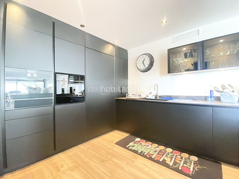 Foto e9ce71dd-7758-41c2-9214-591154172dd2. Casa amb aparcament piscina a El Rosario - Ricmar Marbella